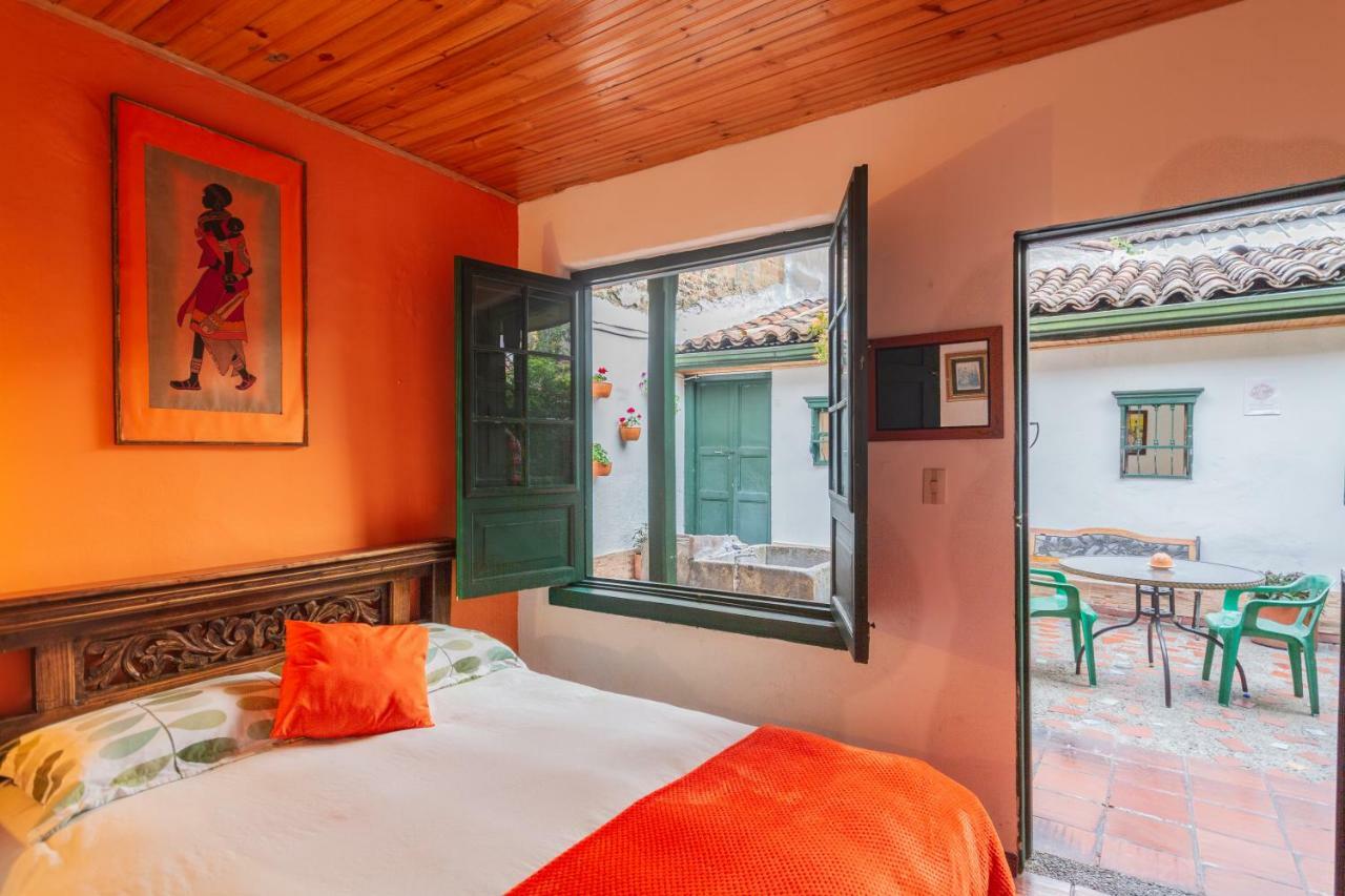 Hostal Sue Candelaria Bogota Luaran gambar
